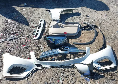 2019 Mercedes-Benz Glc 300 4Matic from USA, damaged, VIN WDC0G4KB2KV147731